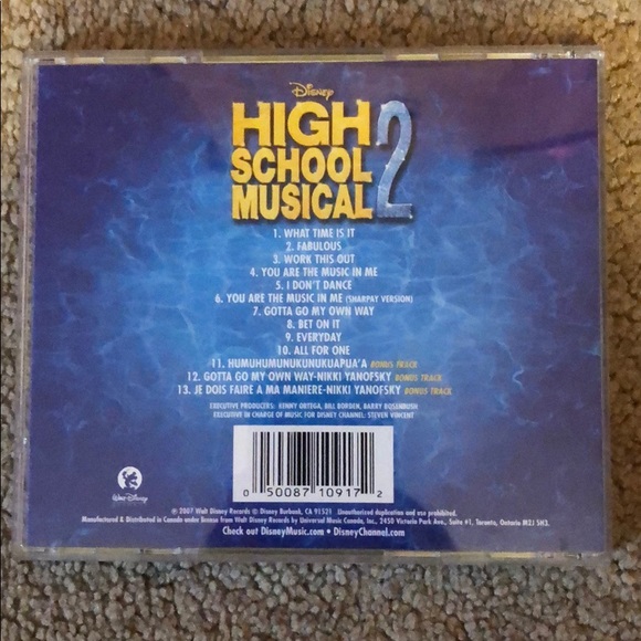 3/$20 HIGH SCHOOL MUSICAL 2 SONG ALBUM - Picture 2 of 3